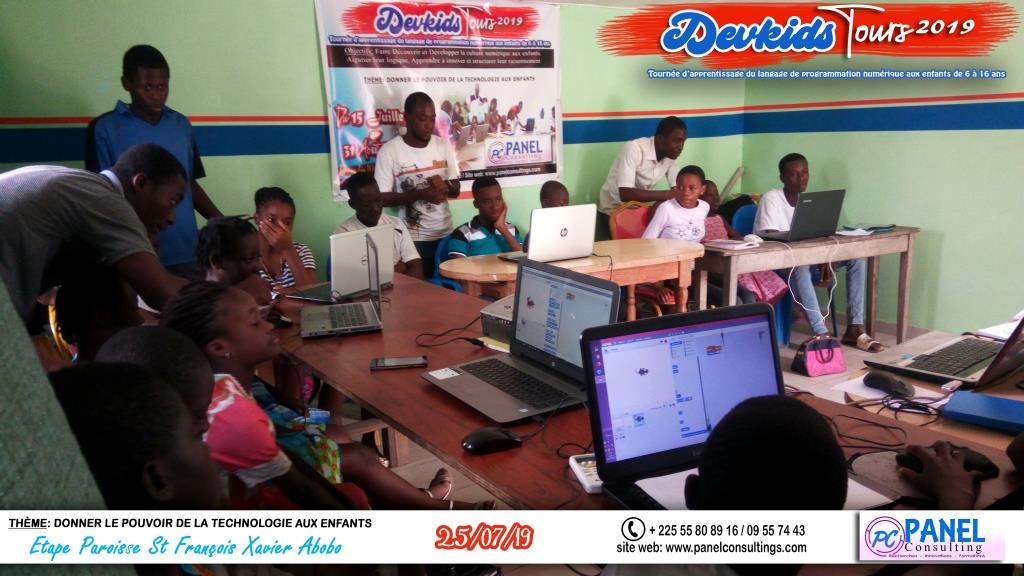Devkids-codage abobo St Francois Xavier 50-2019.jpg
